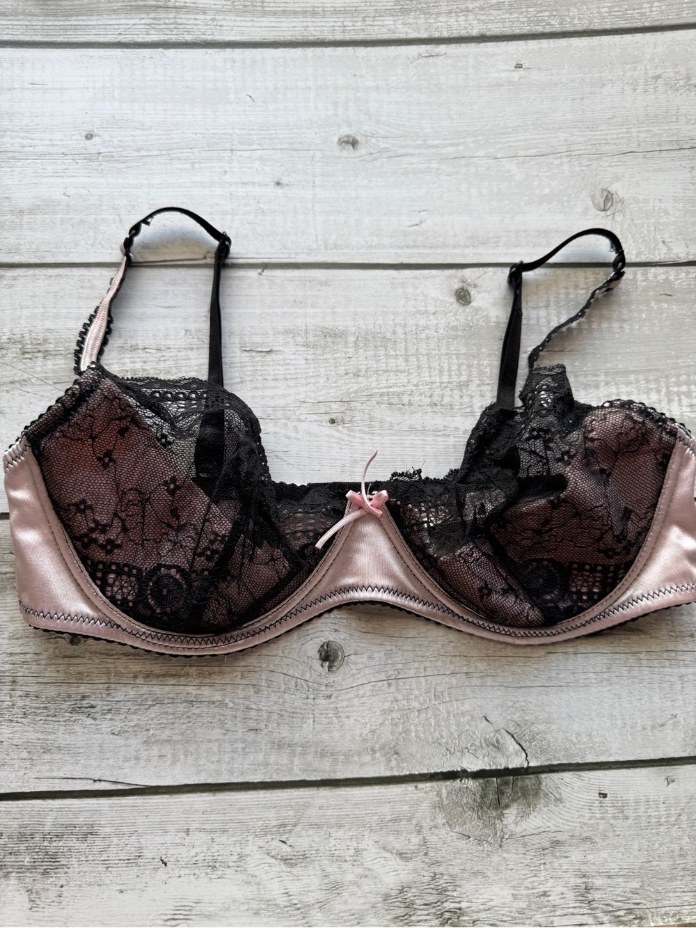 Vintage Roselle by La Vie en Rose Bra 38D